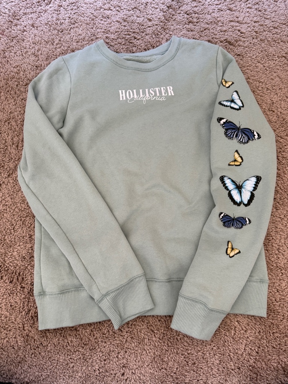 Hollister Sage Green Crewneck Sweatshirt with Butterfly Sleeve